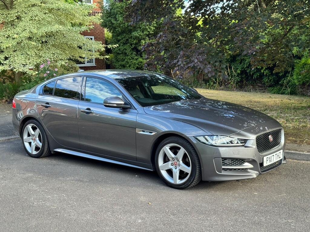 2017 Jaguar XE R-Sport D Auto